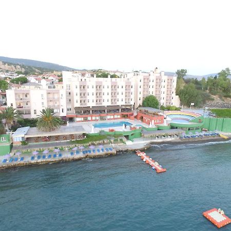 פוצ'ה Hotel Leon מראה חיצוני תמונה