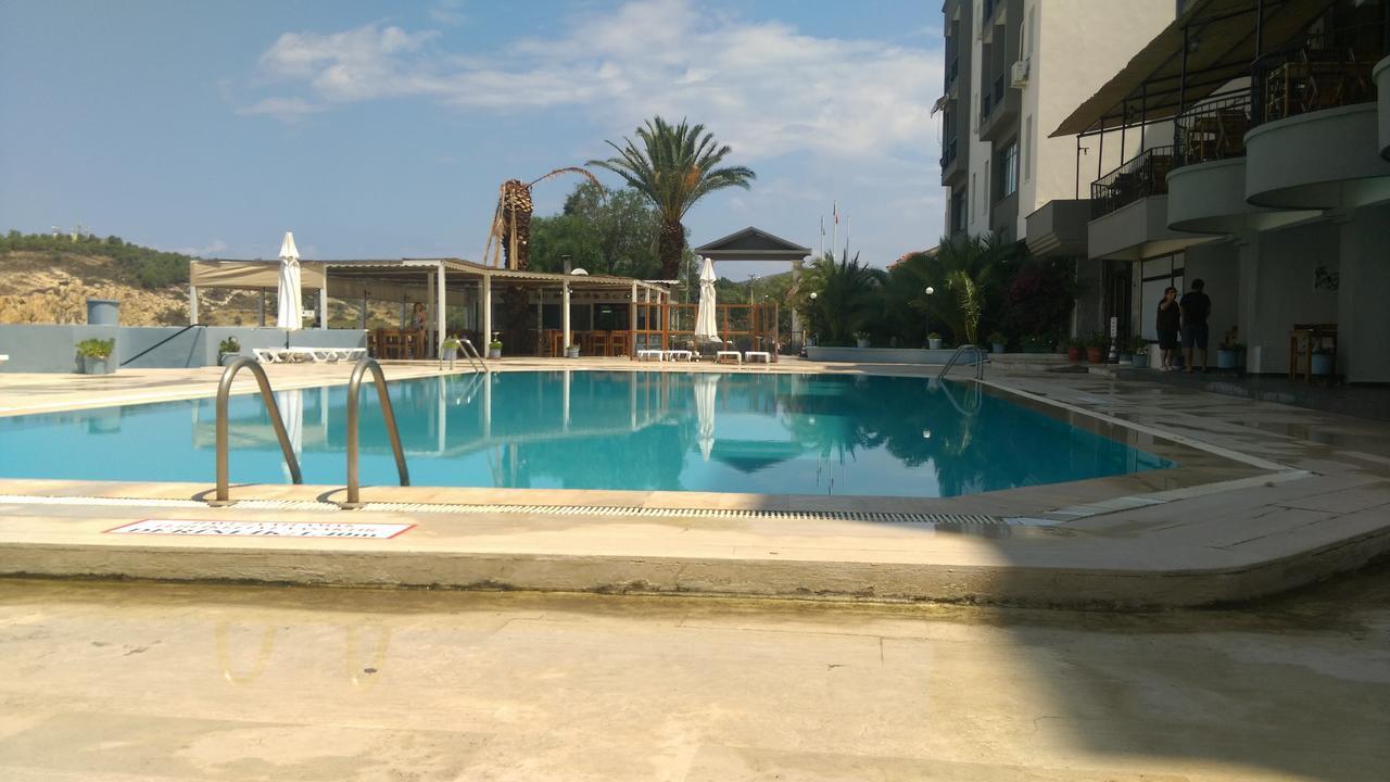 פוצ'ה Hotel Leon מראה חיצוני תמונה